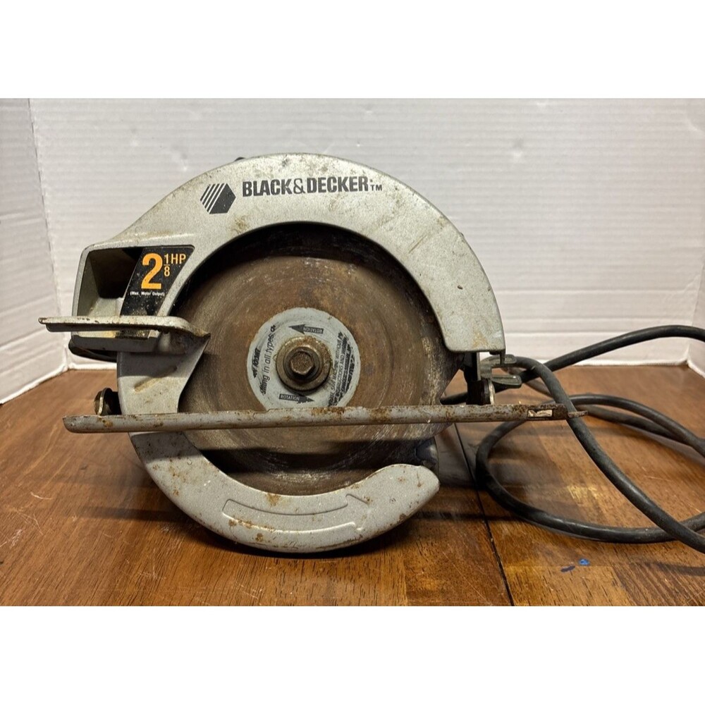 BLACK+DECKER 7391 Type 4 7-1/4" Circular Saw Corded Electric 120V Wood Cutting